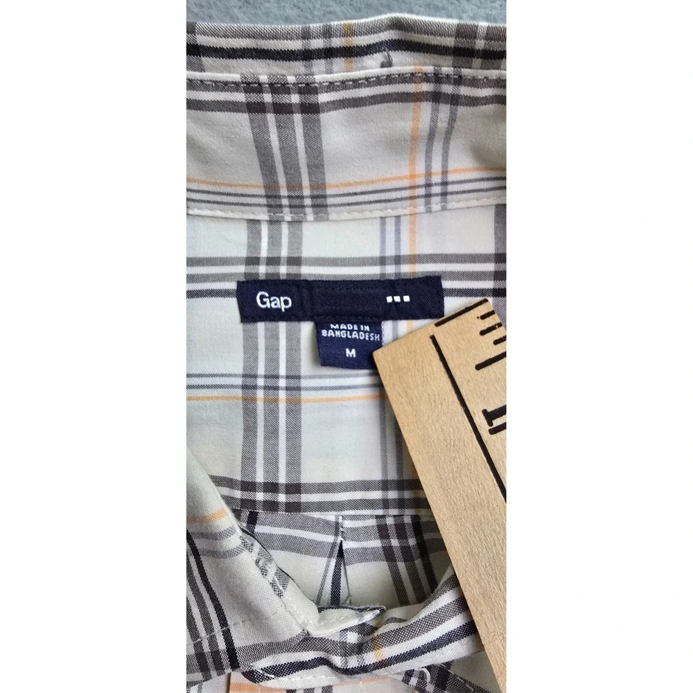 Gap Mens Medium Check‎ Long Sleeve Button Up Shirt Casual Classic NWOT 2010